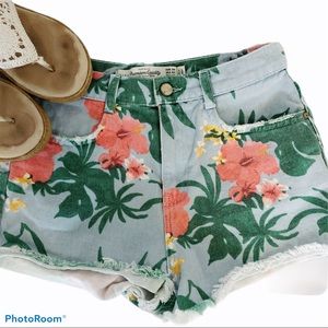 ZARA TROPICAL PRINT DENIM CUT OFF SHORTS 2